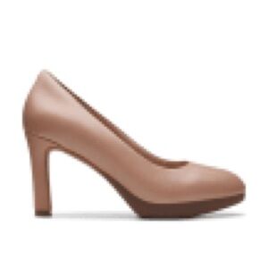 Elegant Tan Women's Pumps